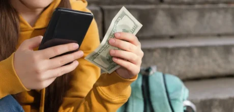Cómo ganar dinero viendo videos en 2025: Descubre cómo funciona